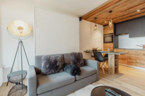 Studio rénové et élégant en plein centre